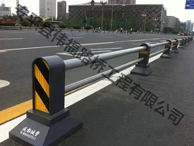 人行道（dào）護欄